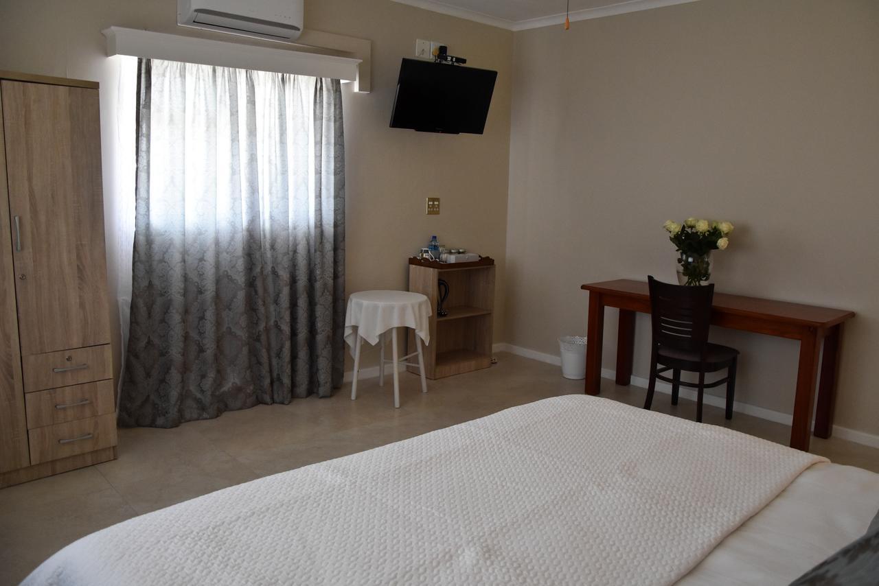 34Onlincoln Guesthouse Bellville Buitenkant foto