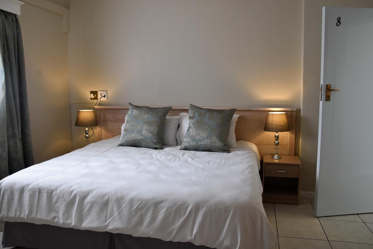 34Onlincoln Guesthouse Bellville Buitenkant foto